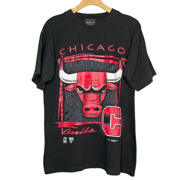 America's Favorites For Magic Johnson T's Chicago Bulls T-Shirt Sz M - Picture 1 of 5
